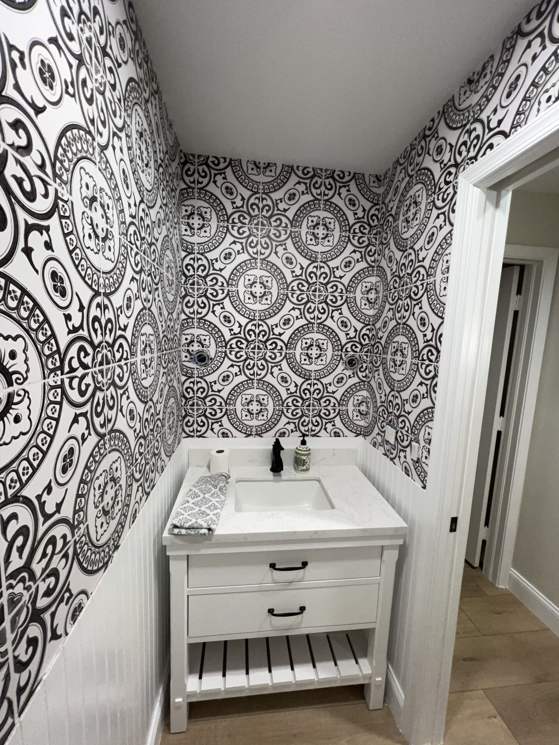 Professional wallpaper installation in luxury Fort Lauderdale property near Las Olas Boulevard, Victoria Park, Harbor Beach, and Fort Lauderdale Beach